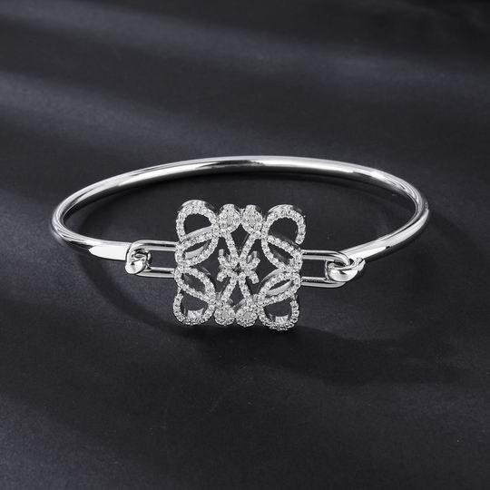 Loewe bracelet 12lyh24